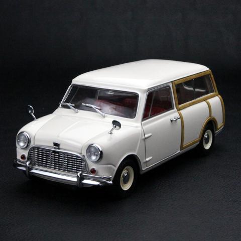 京商1:18 奥斯汀迷你countryman 合金仿真静态汽车模型 白色