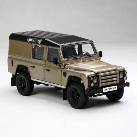 世纪龙 1:18 Land Rover Defender 110 褐色